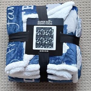 Penn State Sherpa Throw Blanket Cozy Dorm Core Fall Football 60x70 College
